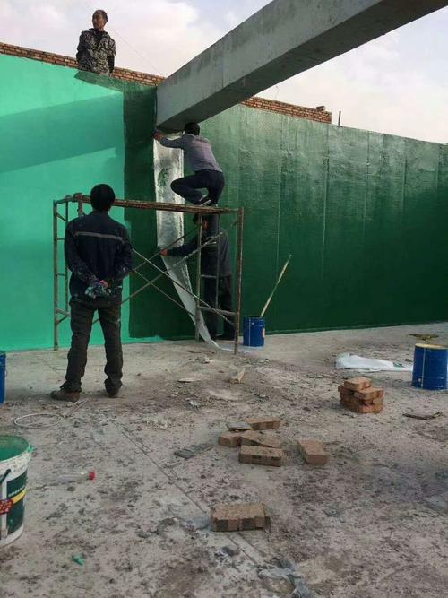 陵水针对老旧车间地面普遍存在的起砂、裂缝问题